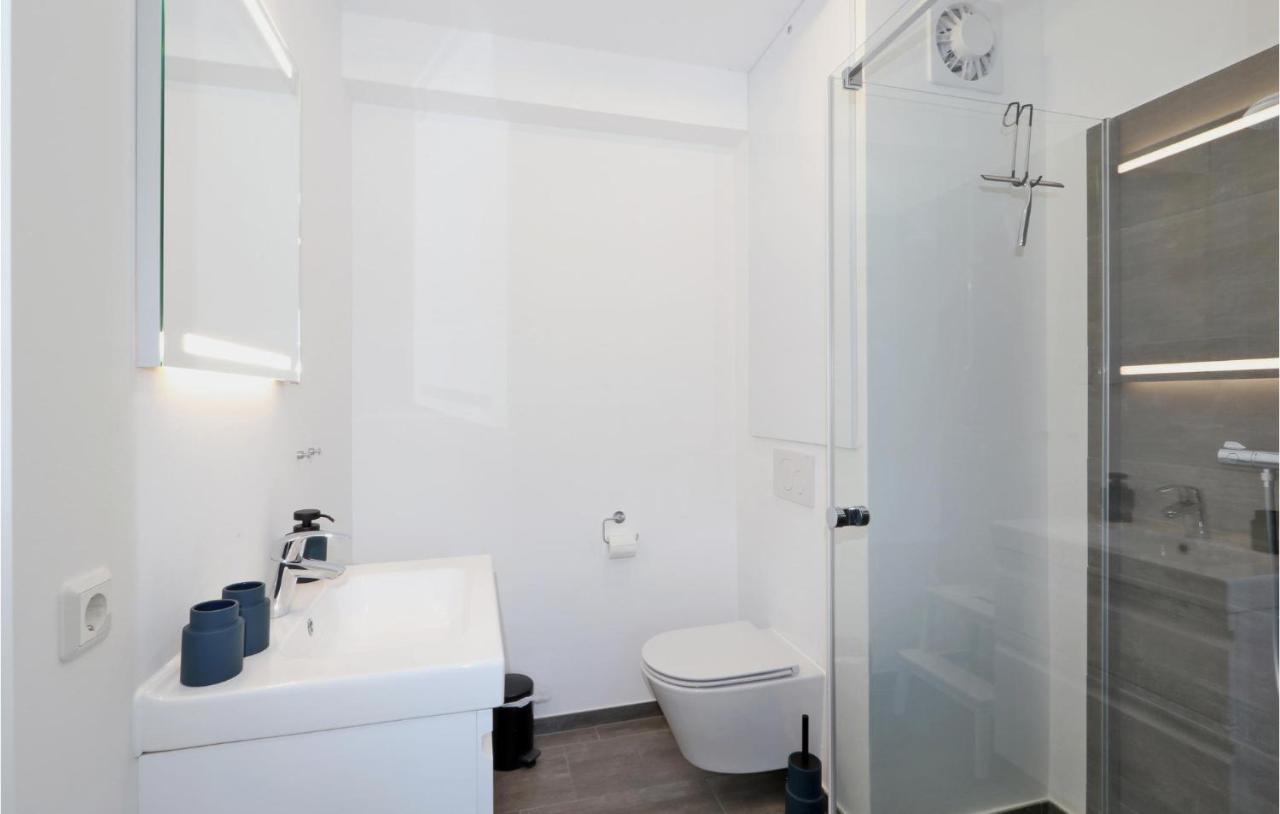 Lovely Apartment In Lembruch-Duemmer See Bagian luar foto