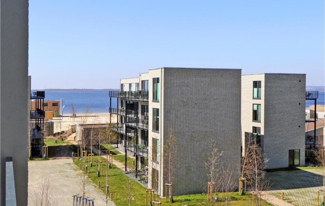 Lovely Apartment In Lembruch-Duemmer See Bagian luar foto